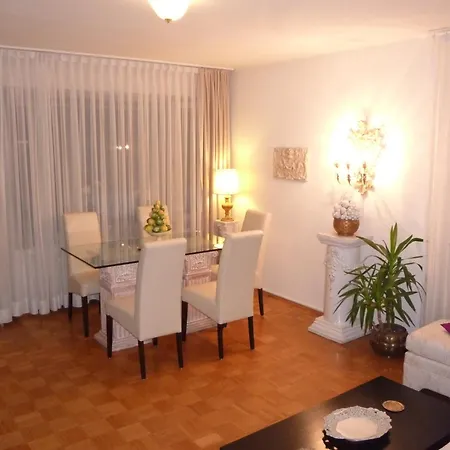 Alpenblick Apartman *