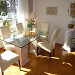 Alpenblick Lägenhet *