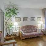 Alpenblick Lägenhet *