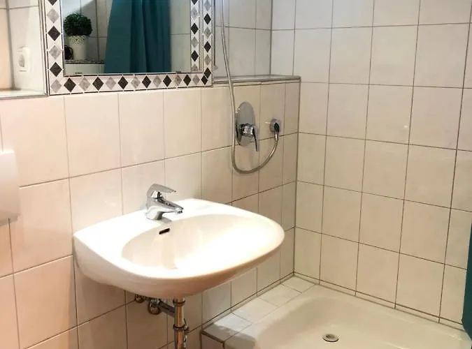 Alpenblick Apartment *